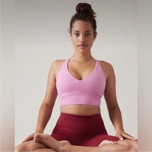 Athleta Transcend Plunge Bra D-DD in Maritime Pink